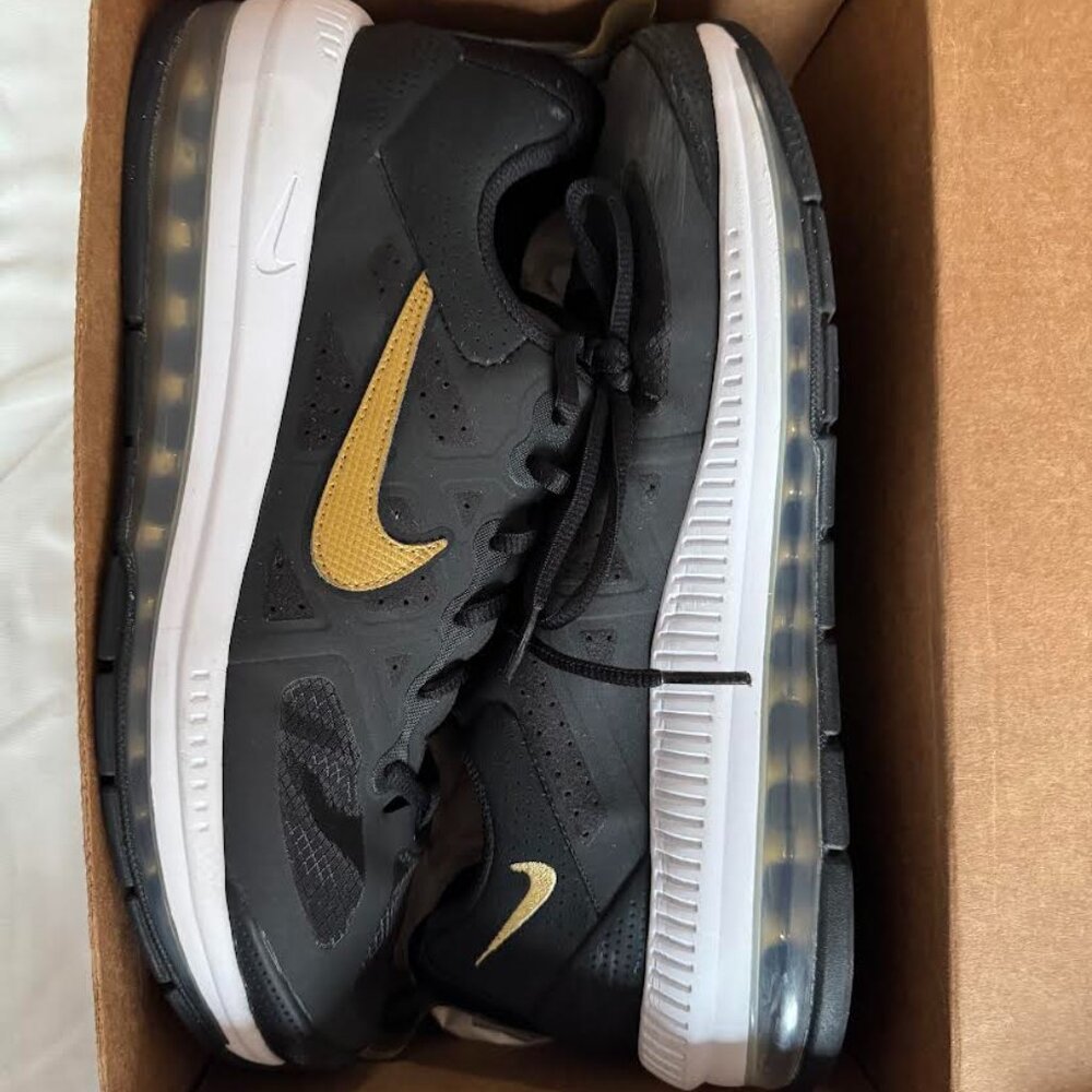 Nike Mens Nike Air Max Genome -Mens Running Shoes Black/Metallic Gold/White 10.5